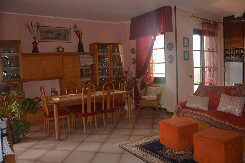 B&B Fra E Fe Arborea Extérieur photo